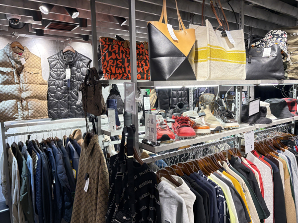 ブランドコレクト上野御徒町店 内観写真