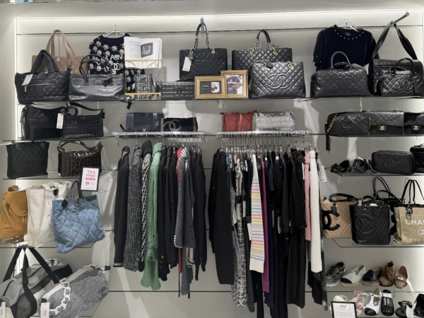 ブランドコレクト表参道1号店 内観写真
