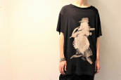 Yohji Yamamoto POUR HOMME(ヨウジヤマモトプールオム)より、BIG丸首半袖ハット女プリントTシャツをお買取りさせていただきました。：画像1