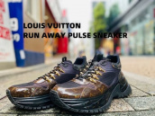 【新着入荷】LOUIS VUITTONよりRUN AWAY PULSE SNEAKERのご紹介。：画像1