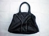 バッグは必需品です。：画像1