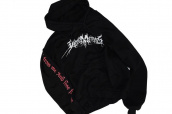 革新的なデザインで有名なVETEMENTS(ヴェトモン)から大人気のあのパーカーを入荷！？：画像1