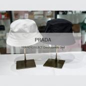 【PRADA/プラダ】スタイリングの主役になる存在感。実用性はもちろん、洗練されたデザインも魅力のPRADAのバケットハット2種類が入荷しました！：画像1