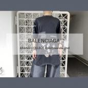 【BALENCIAGA /バレンシアガ】ヴィンテージライクなグラフィックTシャツの魅力をご紹介します！：画像1