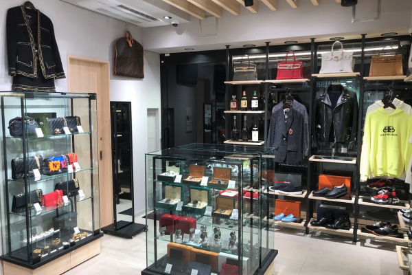 広尾店