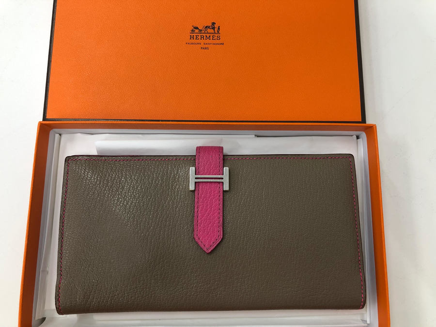 Hermes エルメス ベアン バイカラー Sv金具 O刻 長財布 買取実績のご紹介 東証一部上場トレジャーファクトリー運営のブランド専門店 ブランドコレクト