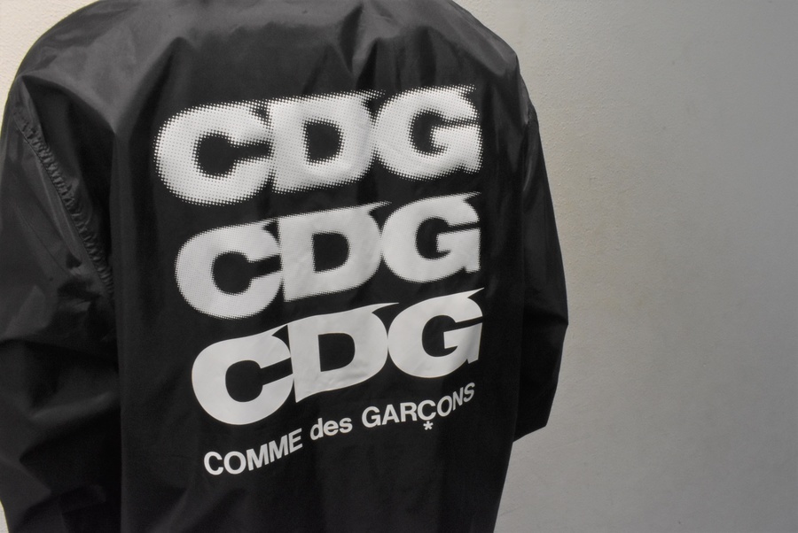 CDG/COMME des GARCONS(コムデギャルソン)より定番のコーチジャケット