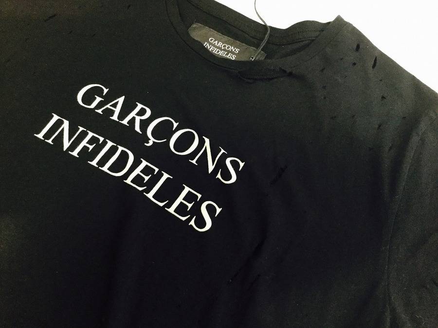 BC原宿店】GARCONS INFIDELES (ギャルソン インフィデレス) クラッシュ加工ロゴTシャツ入荷！  ブランドコレクト原宿店｜【ブランドコレクト】ブランド古着などブランド品の買取