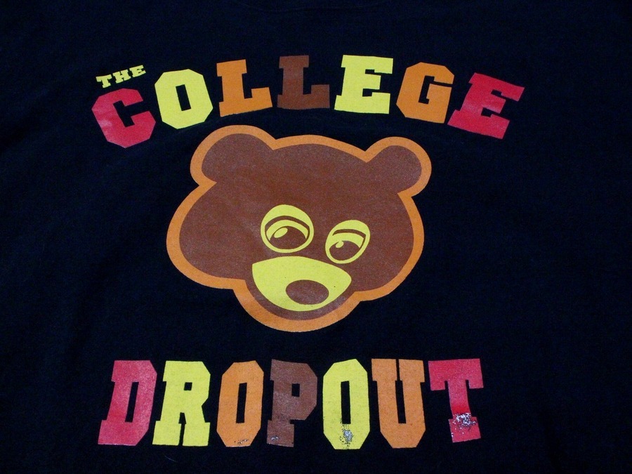 The College Dropout！】Kanye West(カニエウエスト)からTシャツ入荷 