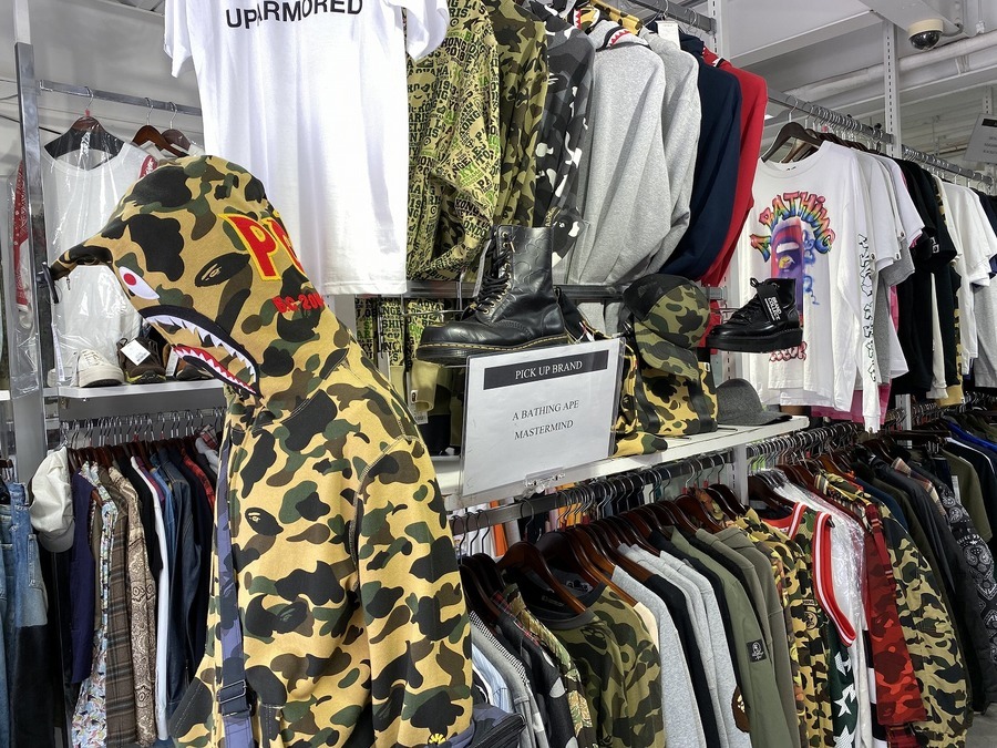 元ネタはあのブランド！？】A BATHING APE (ア ベイシング エイプ)の