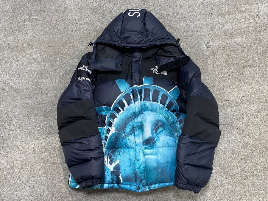 Supreme × THE NORTH FACE 19AW Statue Of Liberty Baltoro Jacket 2