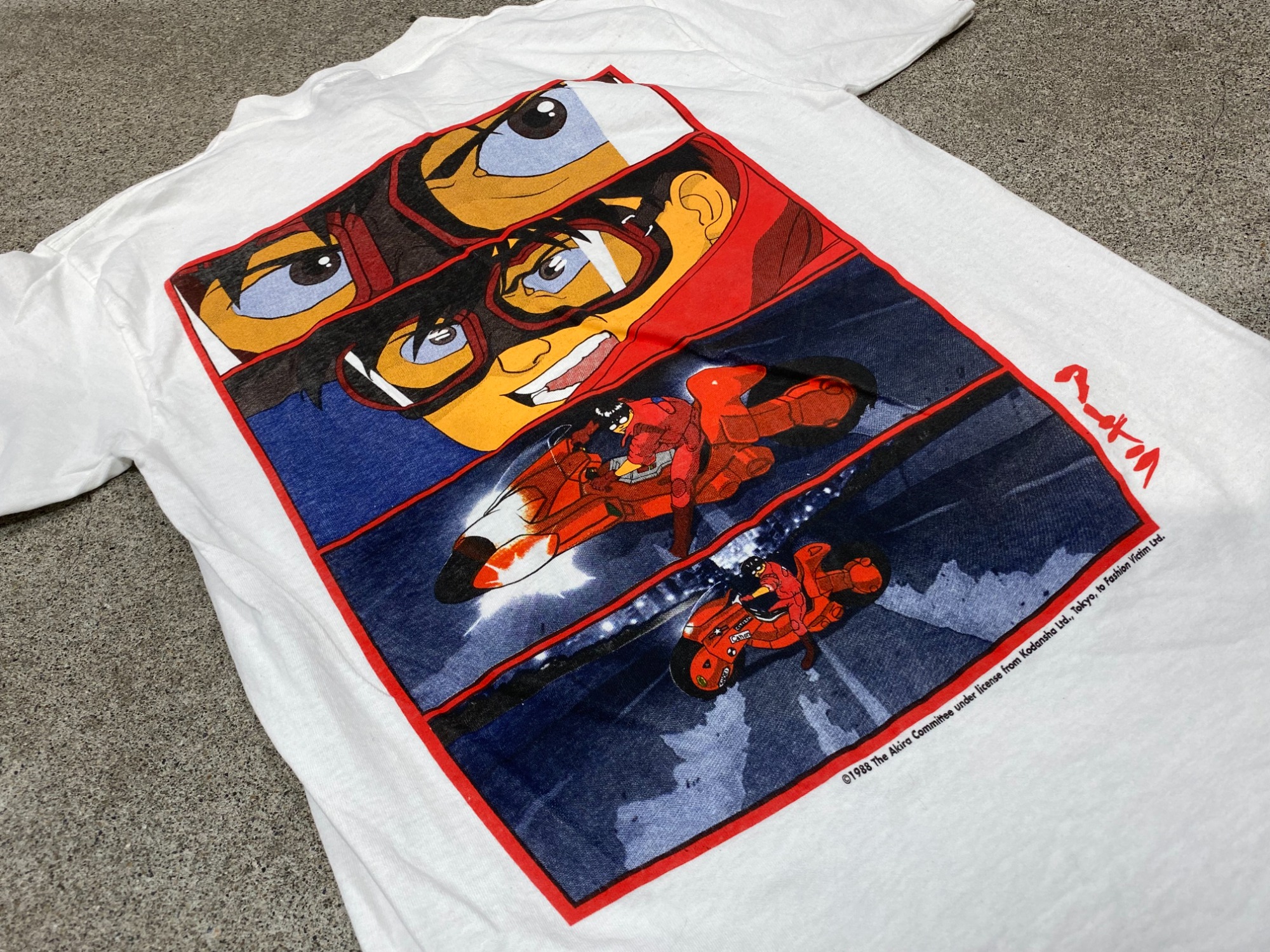 AKIRA vintage ロンt 1988 fashion victim-