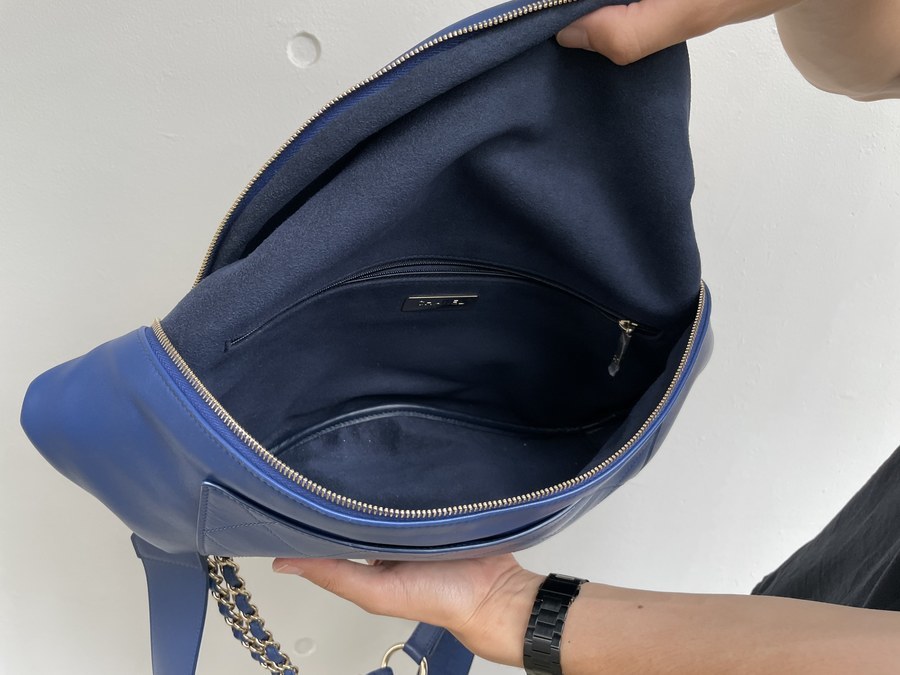 Chanel Navy Blue/White Nylon And Mesh Vintage CC Belt Bag Chanel TLC