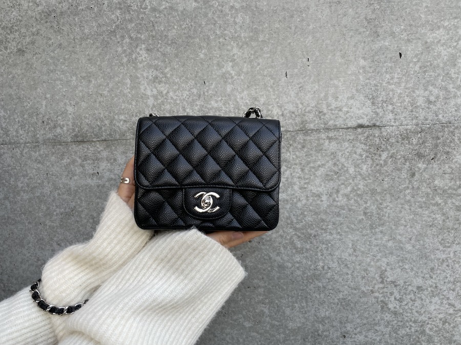 高価買取】CHANEL / シャネルより発売より高い人気を誇るマトラッセシリーズから、ミニマトラッセ、マトラッセ20のご紹介です。  ブランドコレクト表参道1号店｜【ブランドコレクト】ブランド古着などブランド品の買取