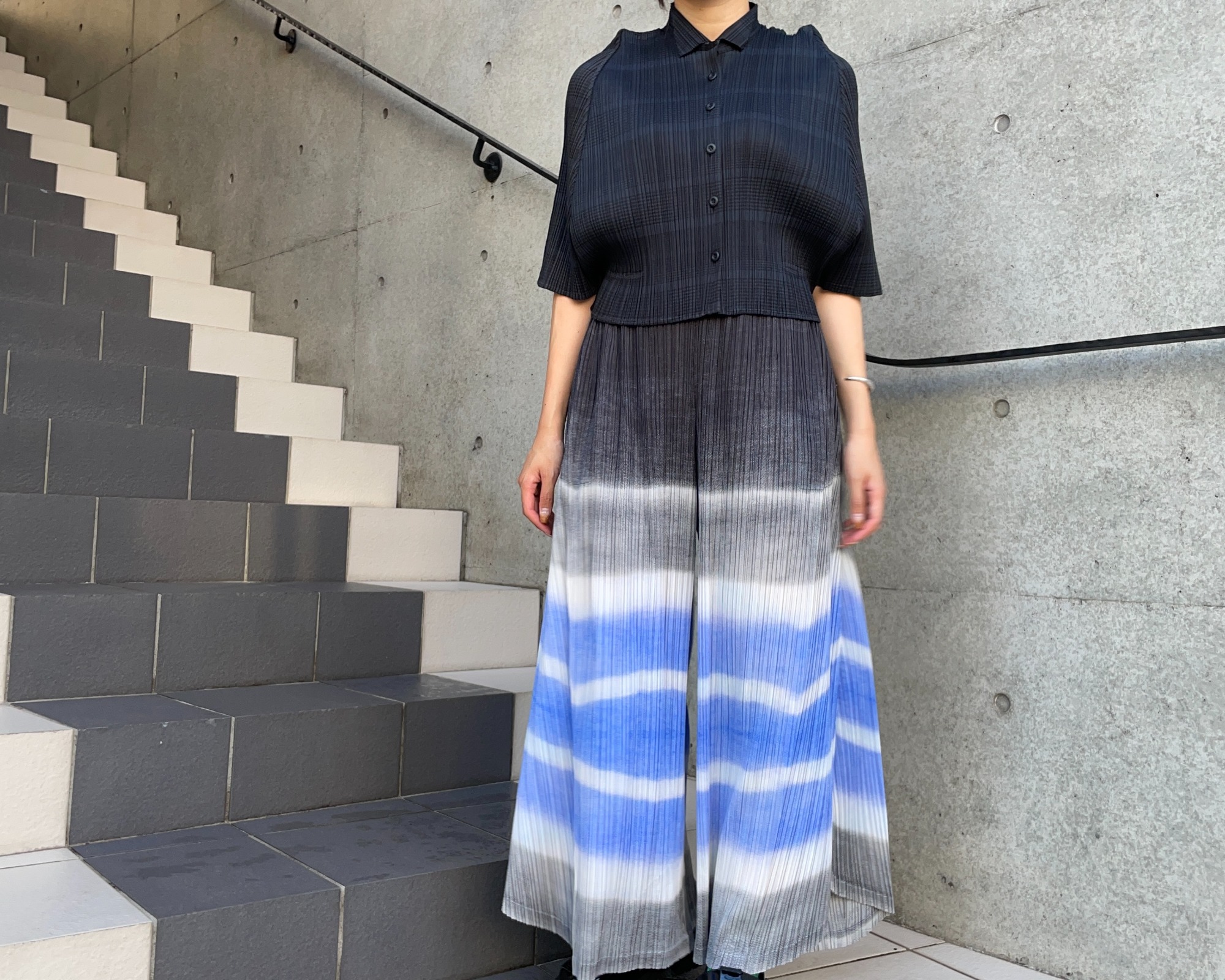 ISSEY MIYAKE高価買取】表参道・青山でPLEATS  PLEASEを売るなら是非ブランドコレクトへ。オシャレママさんも注目！”長年愛されるワケを徹底解説＆高価買取できる理由をお伝えいたします！  ブランドコレクト表参道1号店｜【ブランドコレクト】ブランド古着などブランド品の買取