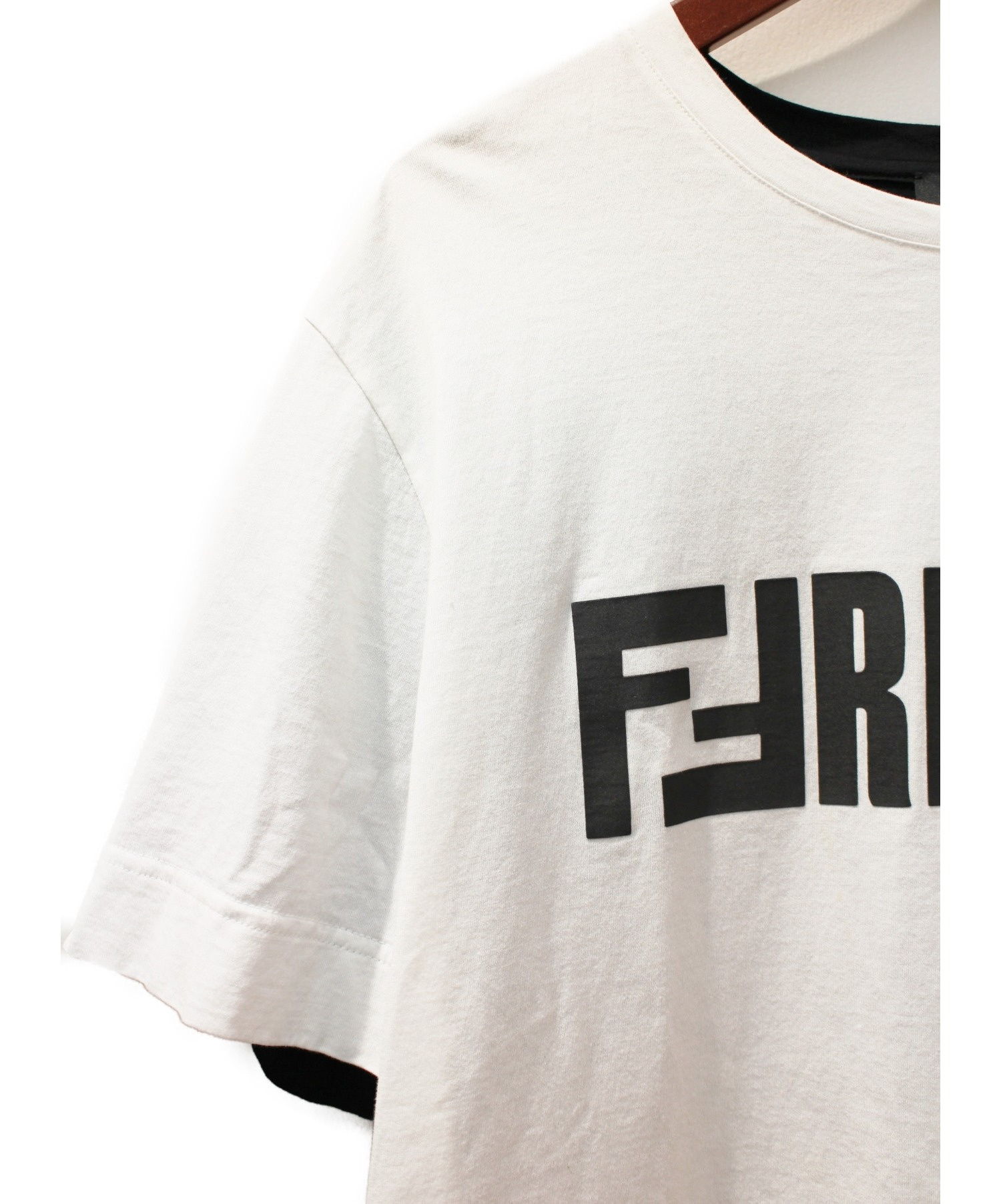 FENDI (フェンディ) バイカラーロゴTシャツ ホワイト×ブラック サイズ 