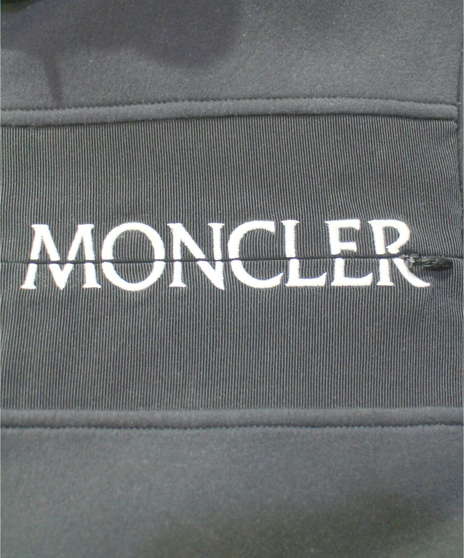 未使用品 MONCLER モンクレール　ボンディングパーカー パーカー