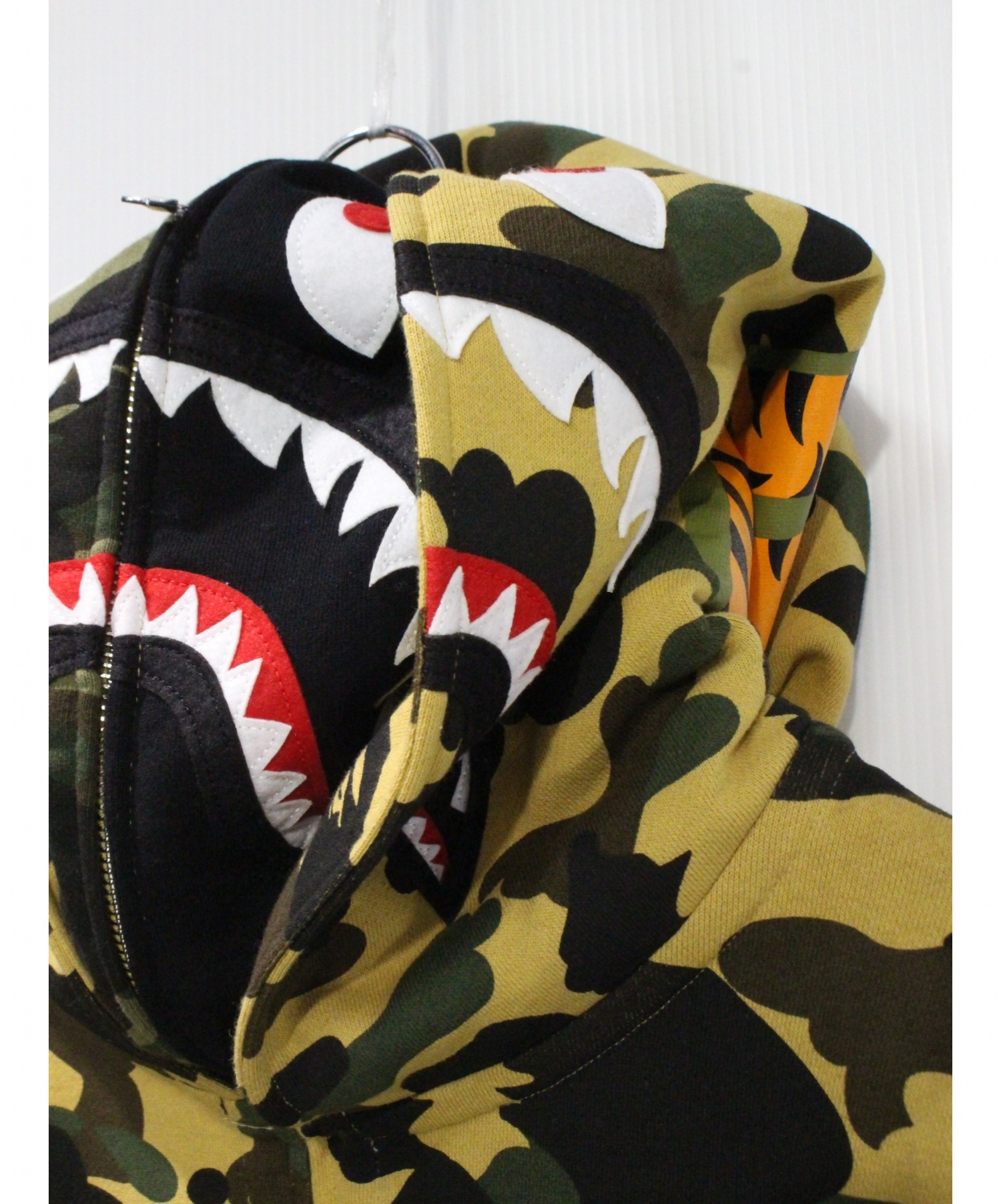 A BATHING APE (アベイシングエイプ) 1st CAMO SHARK FULL ZIP DOUBLE カーキ サイズ:2XL｜ブランド古着 の通販サイト【ブランドコレクト】