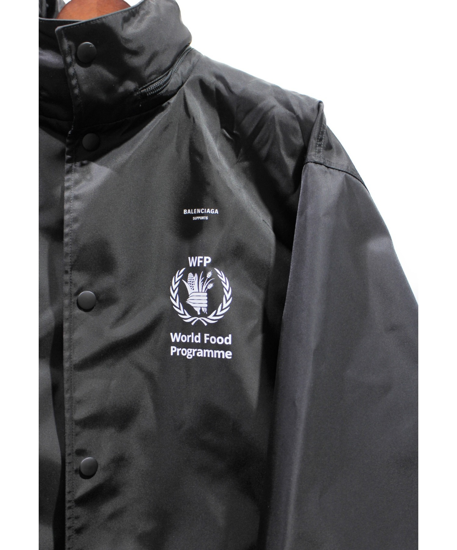 くすみ水色 BALENCIAGA WFP ナイロンジャケット | www.tegdarco.com